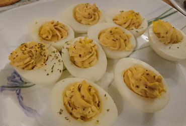 Món trứng trộn sốt mayonnaise với mù tạt